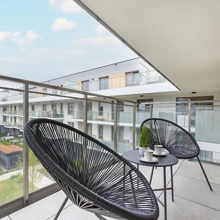 Apartment Klimatyczny Na Wilanowie Parking & Balkon By Renters *