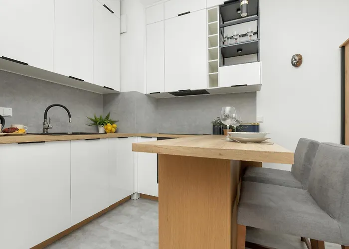 Klimatyczny Na Wilanowie Parking & Balkon By Renters Appartamento